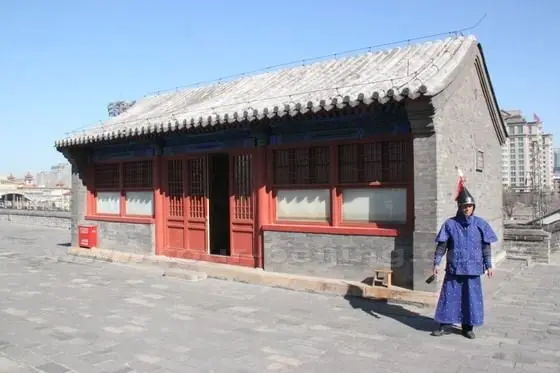 The Ming Soldier is standing by the Duty Room