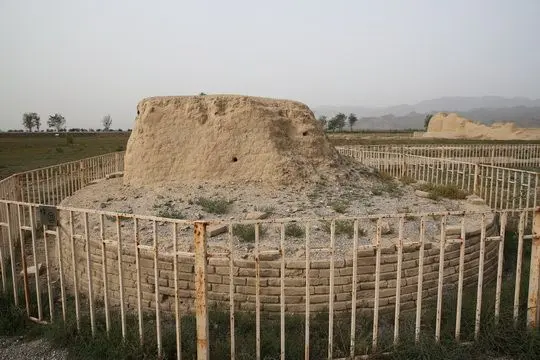 The former moon city in front of the inner city