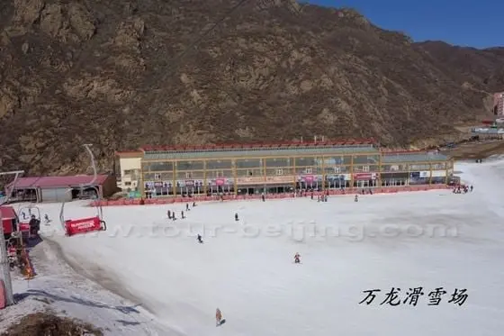 The service hall seen from the high cableway