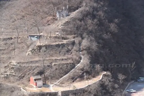 Then hike on the stairsteps to some open places or the platform on the hillside in the south