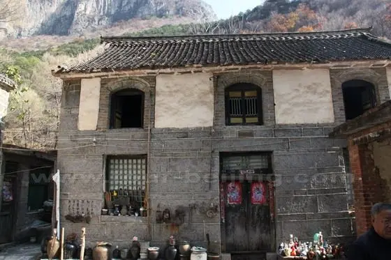 This is his two sons's house.