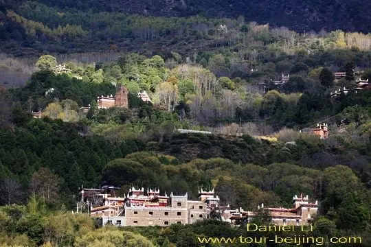 Top 10 Places to Visit in Sichuan (Tips, Photos & Map)