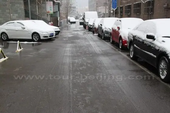 Today's snow is much wetter, a little like sleet.