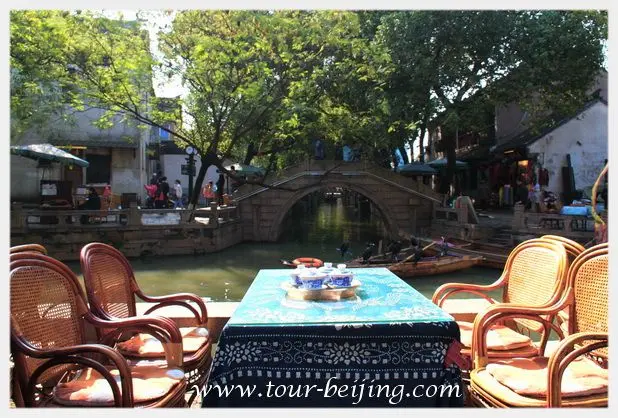 How to Visit Tongli Town (Tips, Photos & Map)