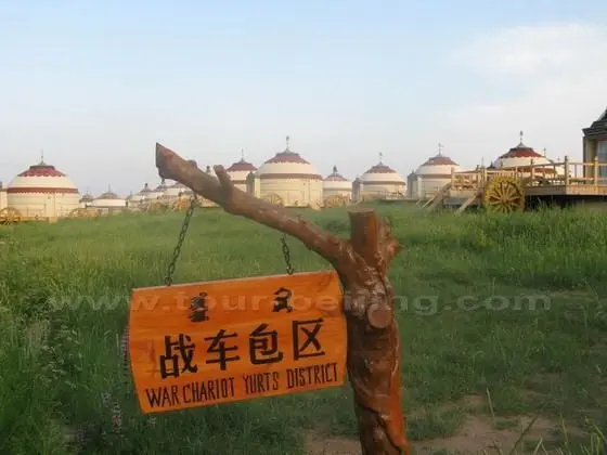 War Chariot Yurts in Gegentala Grassland