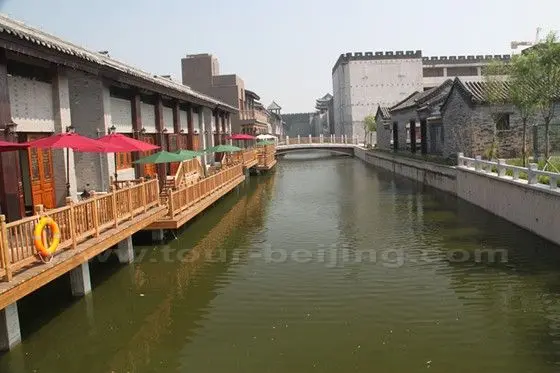 Water, bridges in Beitang Ancient Town