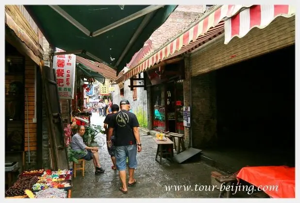 How to Visit Xingping (Tips, Photos & Map)