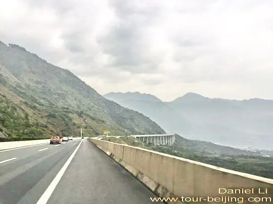 Yaxi Highway