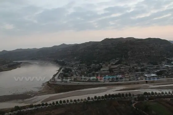 Yellow River, Qikou Town and Qiushui River