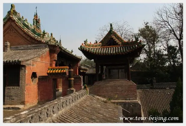 How to Visit Zhangbi Ancient Castle (Tips, Photos & Map)