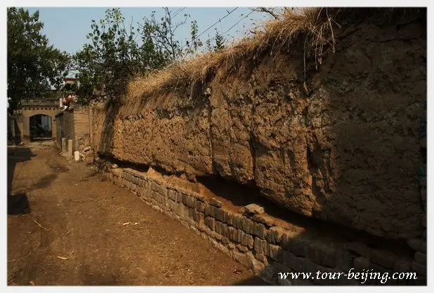 How to Visit Zhangbi Ancient Castle (Tips, Photos & Map)