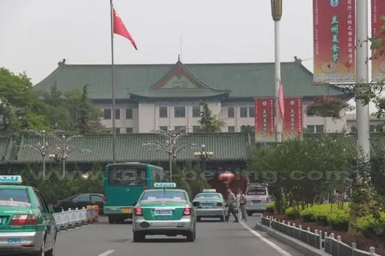 Zhangye Road's east end starts with the Gansu Provincial Builiding.