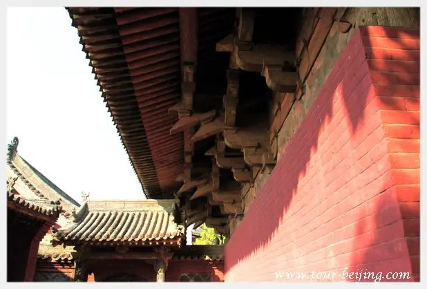 How to Visit Zhenguo Temple in Pingyao (Tips, Photos & Map)