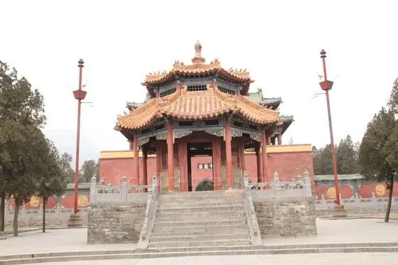 a delicate pavilion with double octagonal eaves