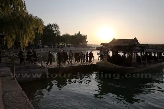 Sunset over Summer Palace (Tips & Photos)