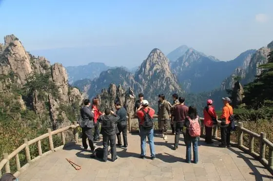 A Platform to view the Brush Peak