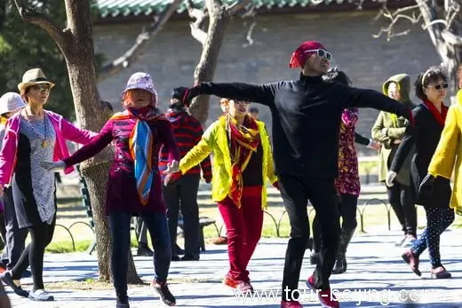 Modern Dancing