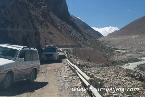 The four-wheel driving to EBC