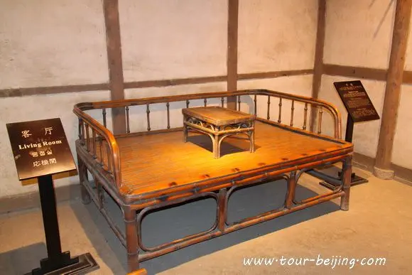 How to Visit Du Fu Thatched Cottage in Chengdu (Tips, Photos & Map)
