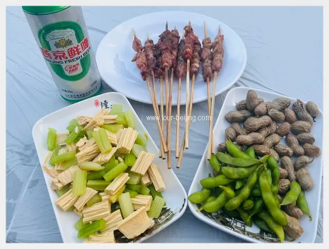 The Night Tour Dinner included in the 298 yuan tickets