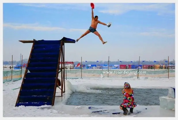 Harbin Winter Swimming (Tips, Photos & Map)