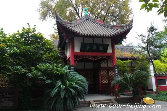 Best Time to Visit Chengdu (Tips, Photos & Map)