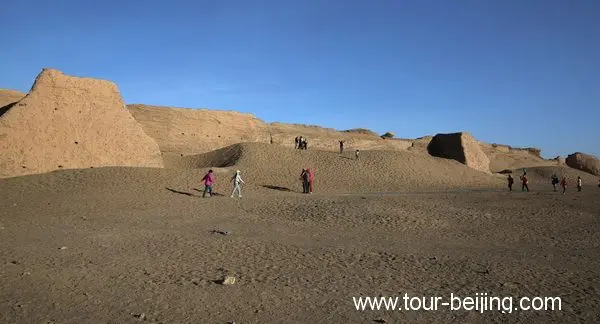 Heicheng Historic Site in Ejin Banner (Tips, Photos & Map)