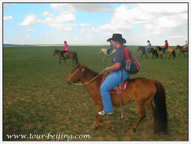 Best Time to Visit Hohhot (Tips, Photos & Map)