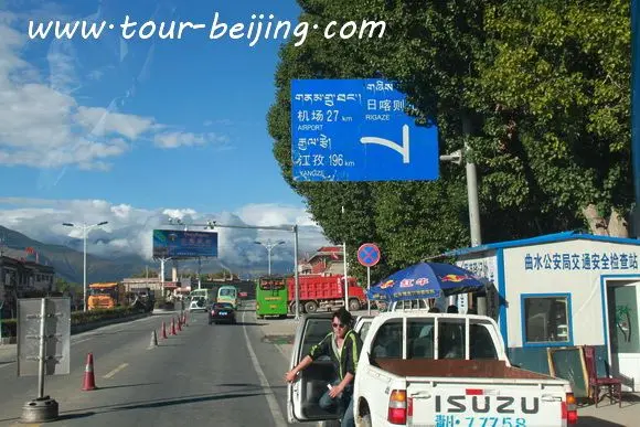 Qushui Bridge in Qushui County, Tibet (Tips, Photos & Map)