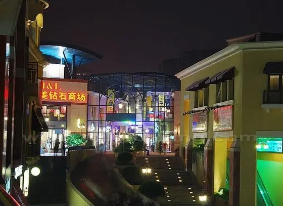 Solana – Beijing Lifestyle Shopping Mall