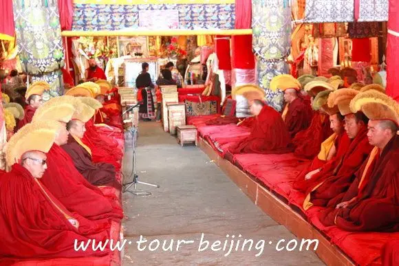 How to Visit Sera Monastery in Lhasa (Tips, Photos & Map)