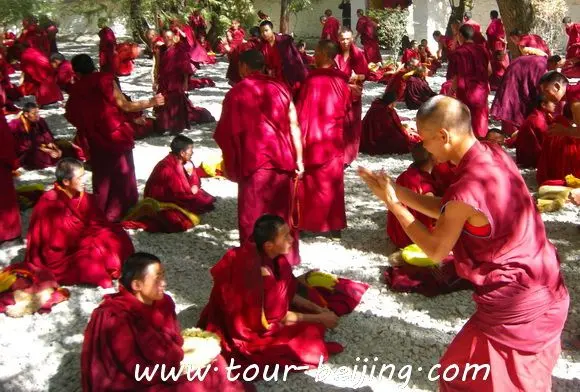 How to Visit Sera Monastery in Lhasa (Tips, Photos & Map)