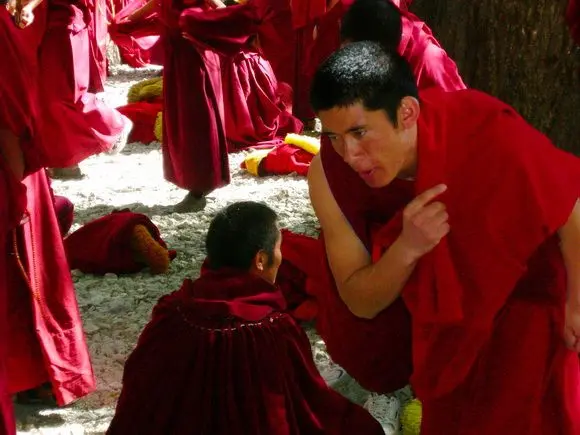 How to Visit Sera Monastery in Lhasa (Tips, Photos & Map)