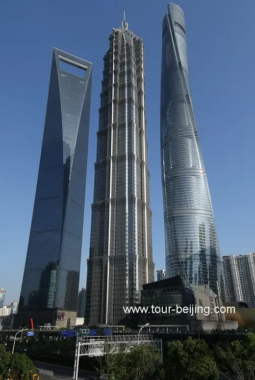 How to Visit Shanghai World Financial Center (Tips, Photos & Map)