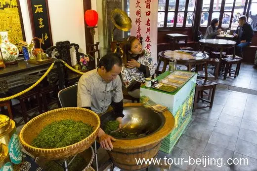The Old World Charm in Shanghai (Tips, Photos & Map)