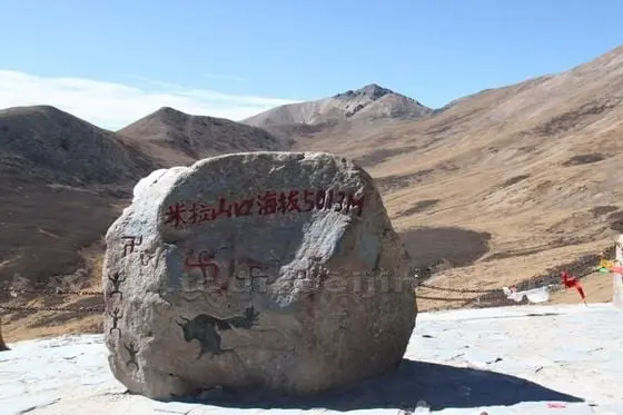 4-Wheel Drive Trip from Lhasa to Rakwa Tso (Tips, Photos & Map)