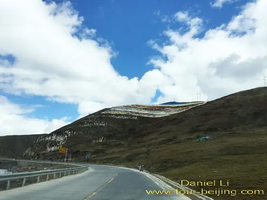 the spetacular views of colorful prayer flags