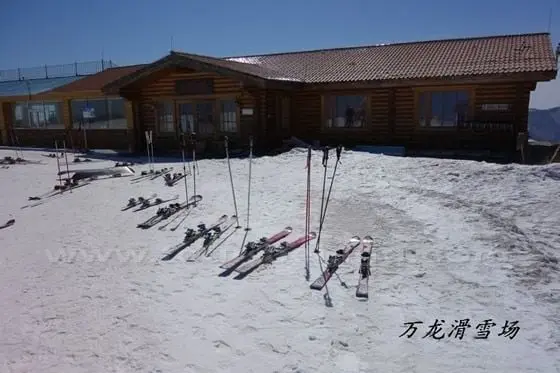 the wooden house on the top of the mountain