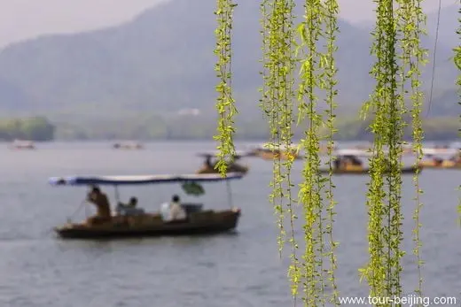 The Spring of West Lake in Hangzhou