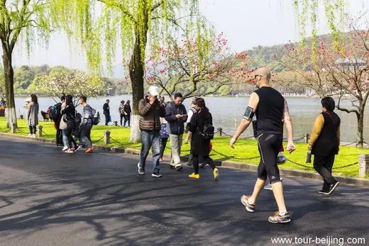 The Spring of West Lake in Hangzhou