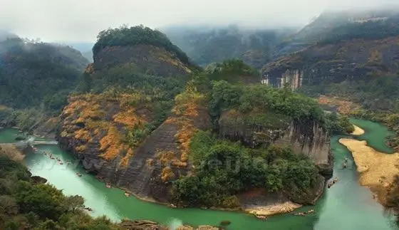 wuyishan in autumn