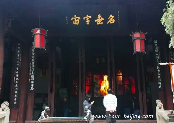 How to visit Wuhou Shrine Chengdu (Tips, Photos & Map)